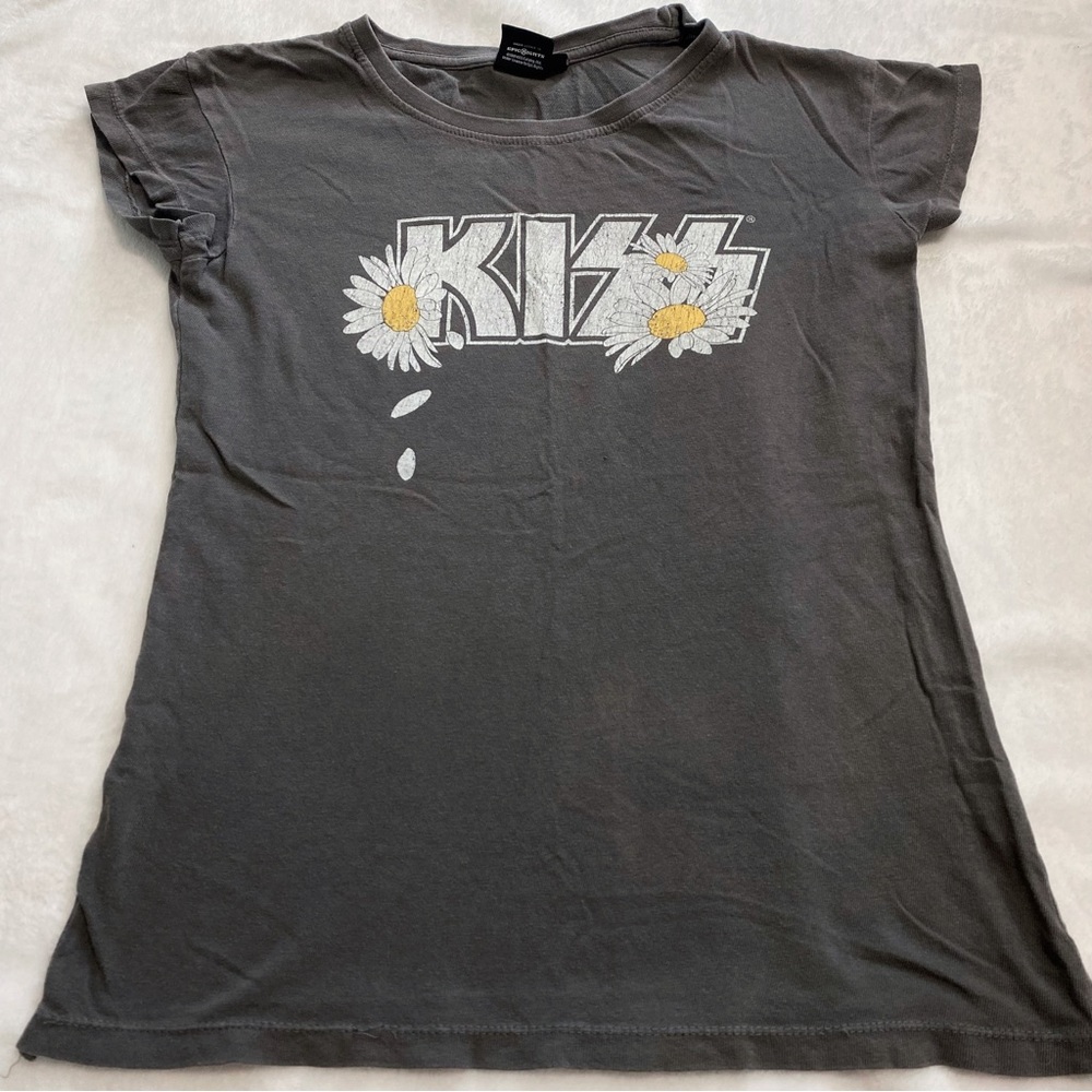 KISS t shirt